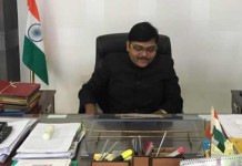 A 2009-batch IAS officer and district collector of Bijapur, Ayyaj Tamboli, faces shortage of quality healthcare in his district.