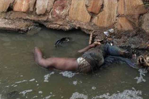 Representative photo: A mentally deranged man was dumped in drain on his way to hospital in Jharkhand.