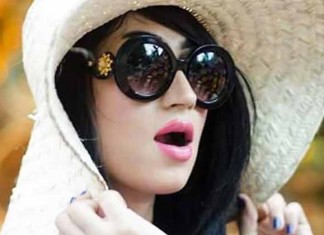 Qandeel Baloch, one of Pakistan's most famous social media celebrities, has been strangled by her brother for honour.