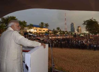 Prime Minister Narendra Modi addressing a public meeting at Kozhikode in Kerala. (source: Twitter)