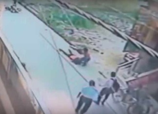 CCTV footage of a man stabbing a woman over 22 times on a busy road in Delhi.